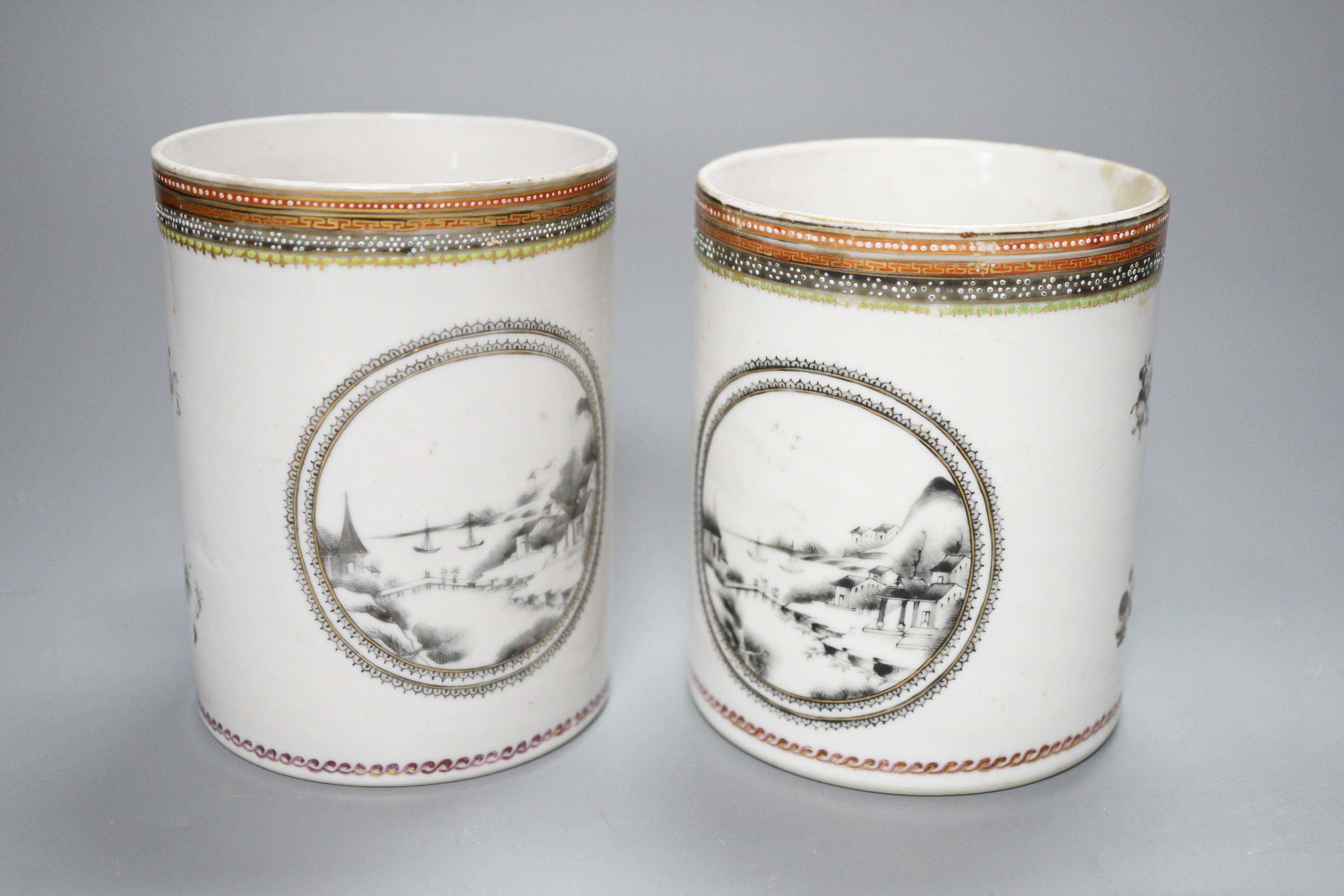 A pair of 18th century Chinese export cylindrical mugs, 13cm